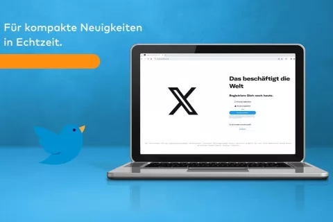 Auf einem Laptop-Bildschirm ist die Login-Seite von X zu sehen. Daneben steht: Für kompakte Neuigkeiten in Echtzeit.
